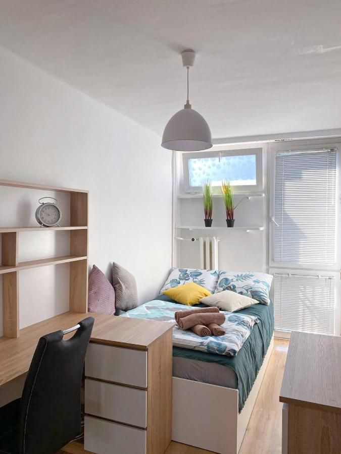 Bright Room №3 Grzybowska 9 Varsavia Esterno foto